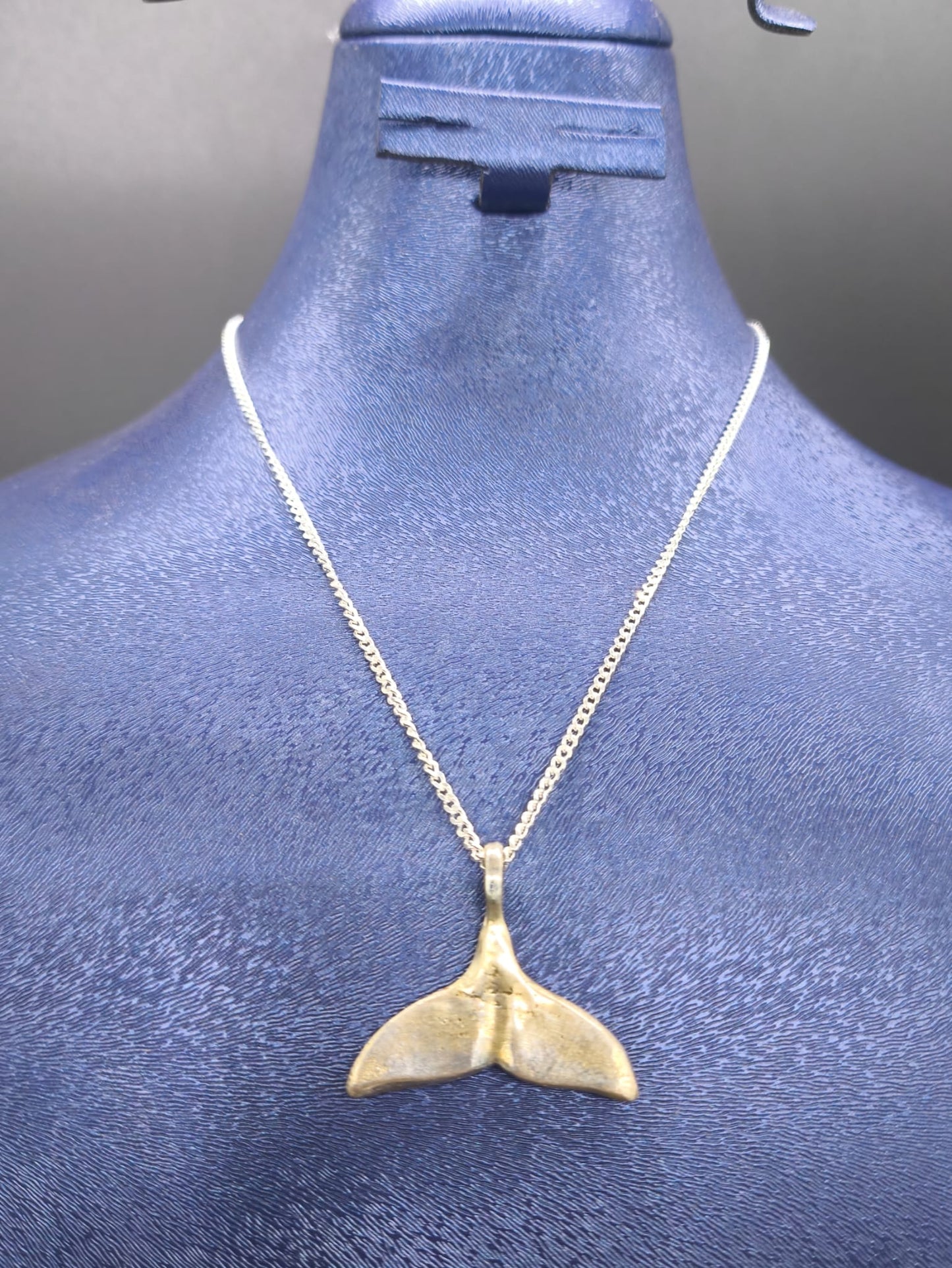 Balina Kuyruğu Gümüş Kolye